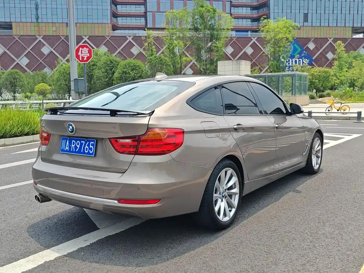 BMW 3 Series GT 2013 320i Luxury Design Package — миниатюра 6