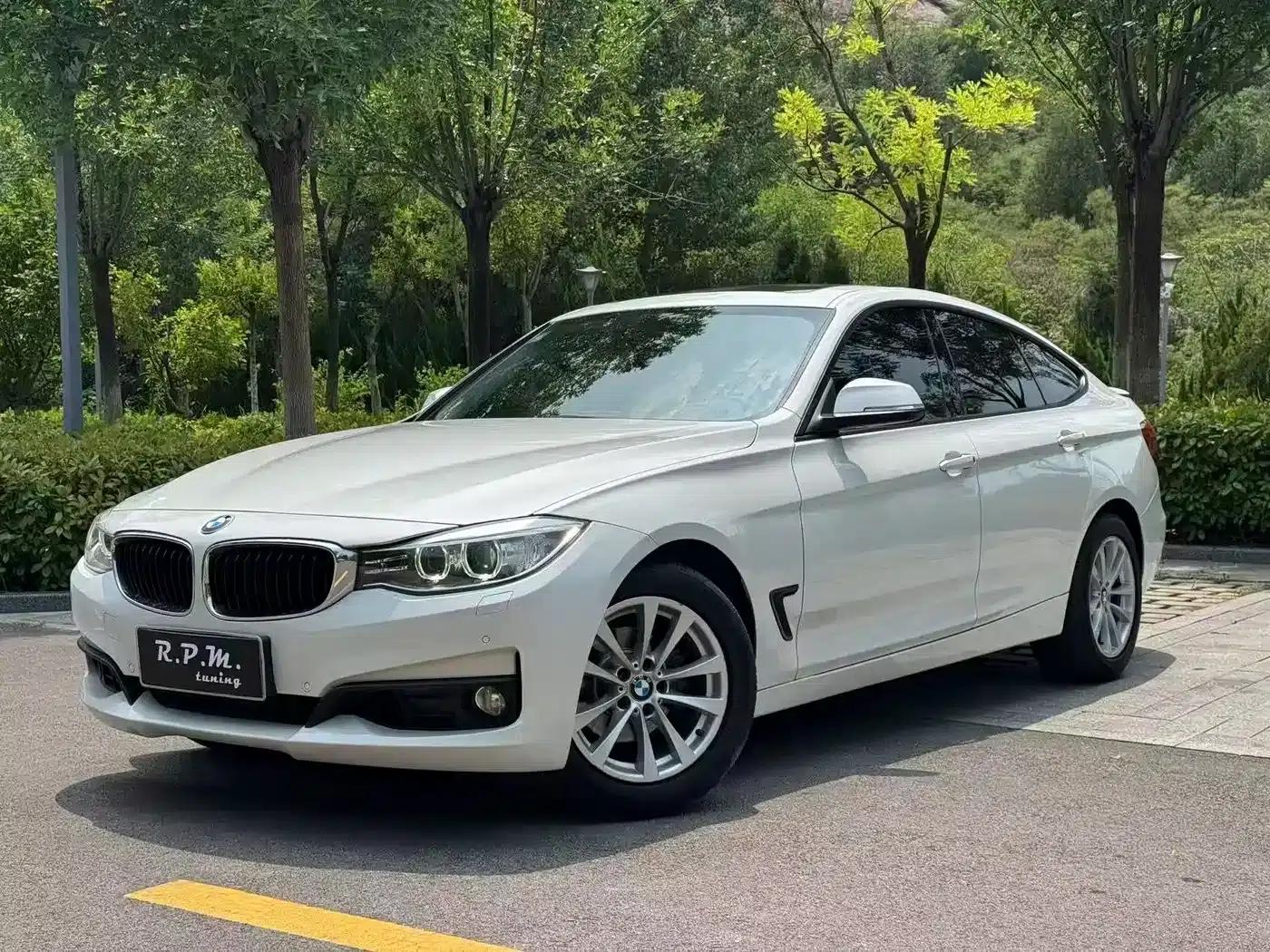 BMW 3 Series GT 2016 320i Fashion Edition — миниатюра 1