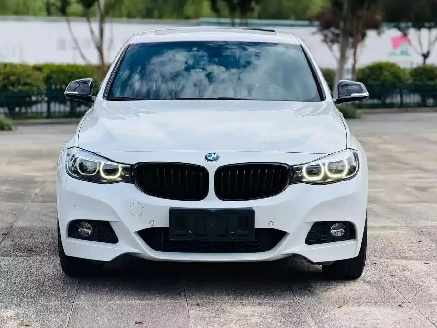 2019 BMW 3 Series GT 330i xDrive M Sport — миниатюра 2
