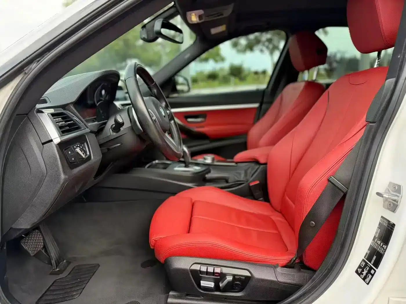 2019 BMW 3 Series GT 330i xDrive M Sport — миниатюра 6