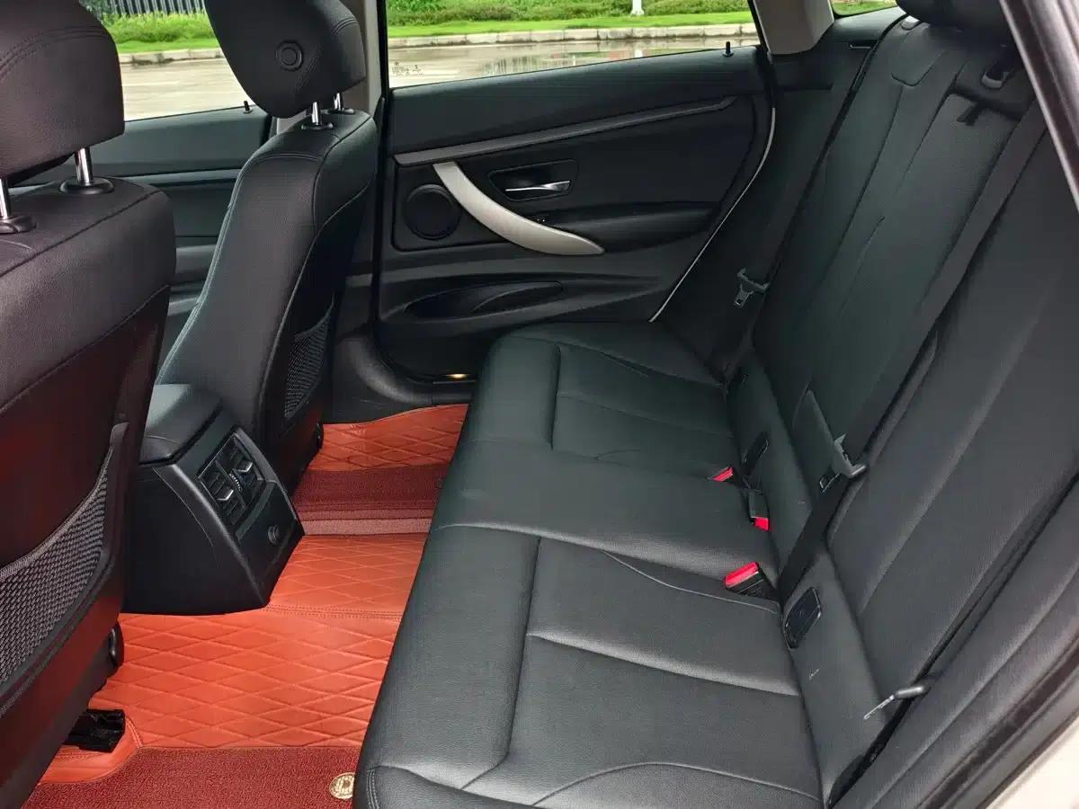 BMW 3 Series GT 2017 320i Fashion Edition — миниатюра 8