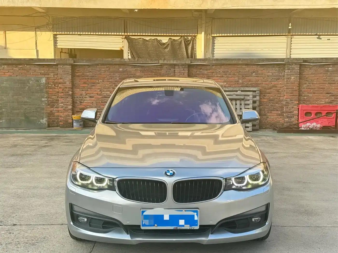 BMW 3 Series GT 2017 320i Fashion Edition — миниатюра 2