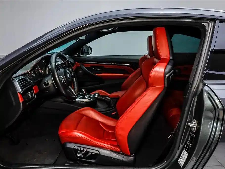 2019 BMW M4 M4 Coupe Racing Edition — миниатюра 8