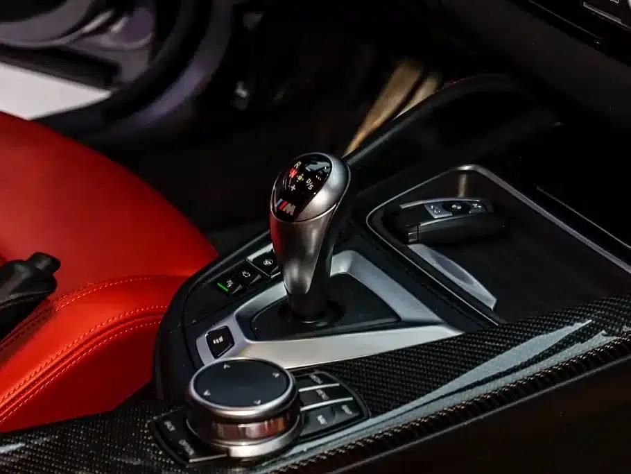 2019 BMW M4 M4 Coupe Racing Edition — миниатюра 32