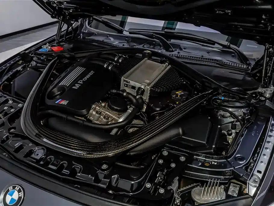 2019 BMW M4 M4 Coupe Racing Edition — миниатюра 37