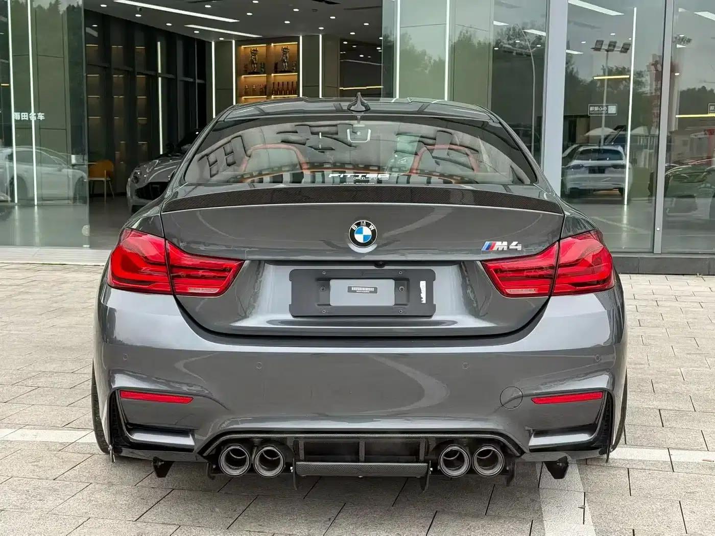 2017 BMW M4 Coupe — миниатюра 8