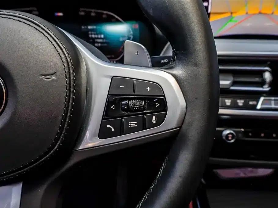 2022 BMW X4 xDrive 30i M Sport Package — миниатюра 16