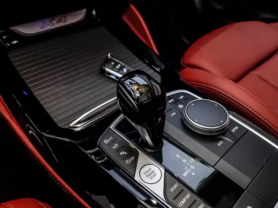 2022 BMW X4 xDrive 30i M Sport Package — миниатюра 18