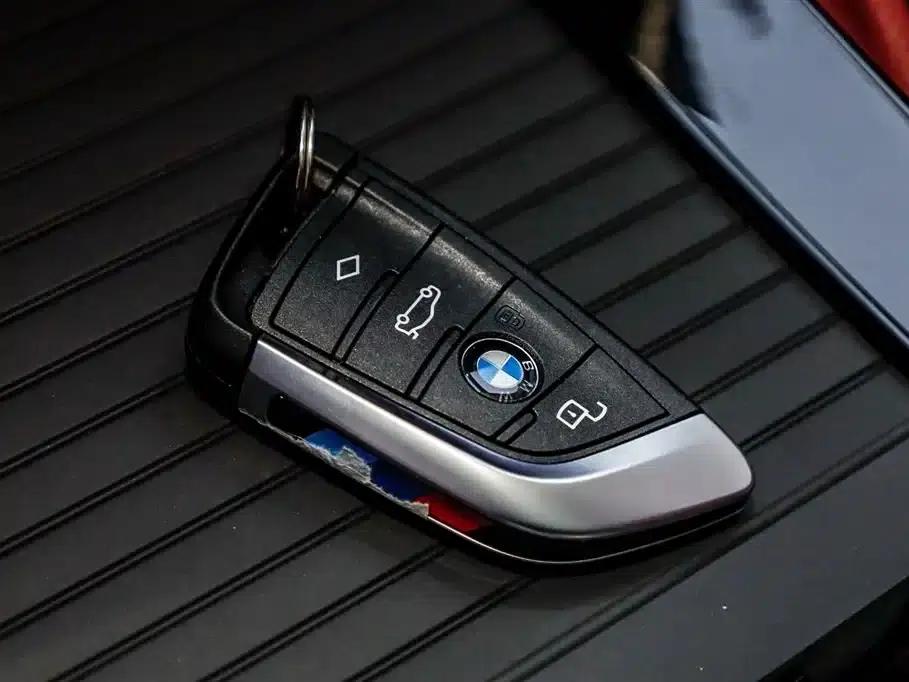 2022 BMW X4 xDrive 30i M Sport Package — миниатюра 19