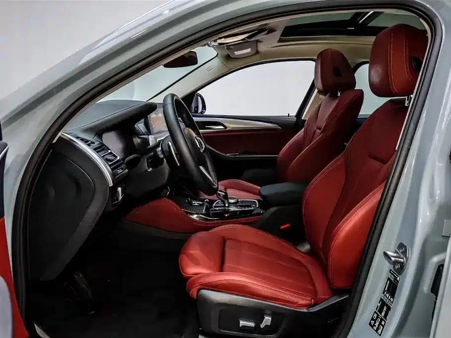 2022 BMW X4 xDrive 30i M Sport Package — миниатюра 9