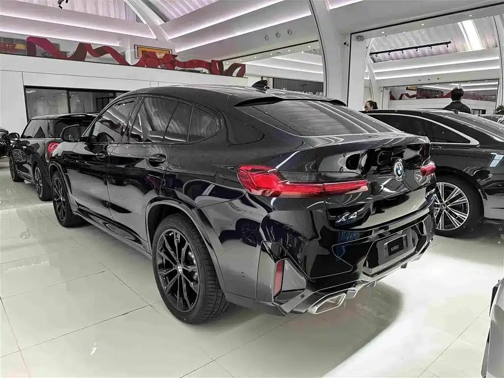 2022 BMW X4 xDrive 30i M Sport Package — миниатюра 5