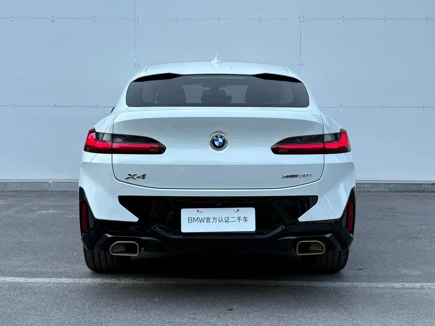 2022 BMW X4 xDrive 30i M Sport Package — миниатюра 15
