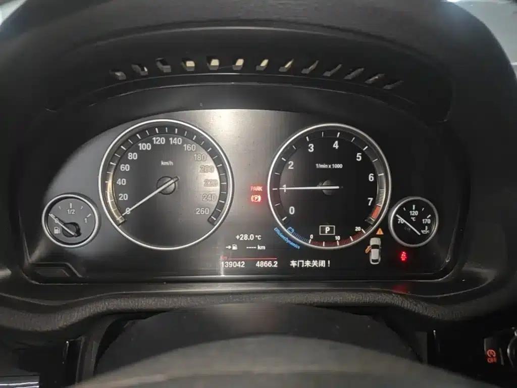 BMW X4 2014 xDrive28i Leading Edition — миниатюра 12