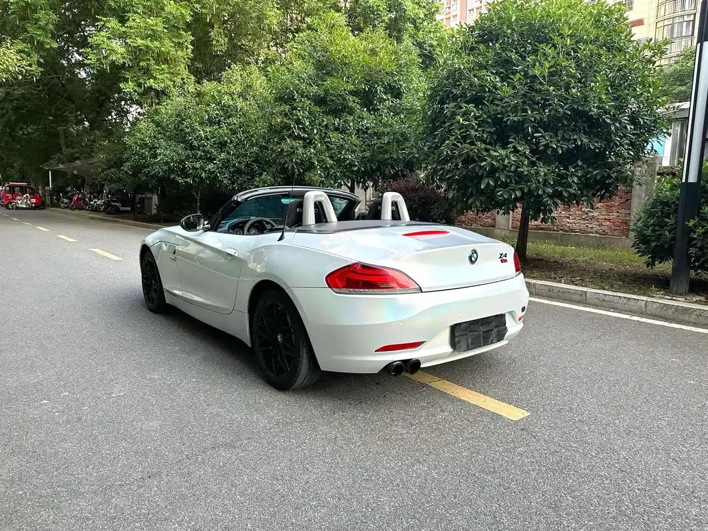 BMW Z4 2009 sDrive23i Leading Edition — миниатюра 7