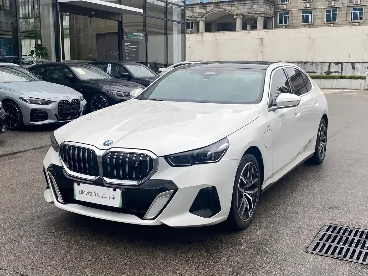 BMW i5 2024 eDrive 35L Premium M Sport Package — миниатюра 1