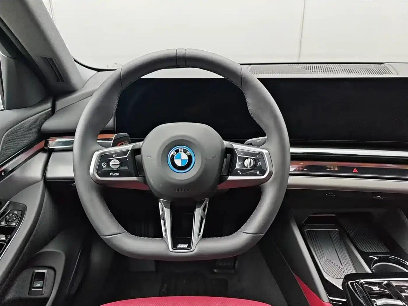 BMW i5 2024 eDrive 35L M Sport Package — миниатюра 12