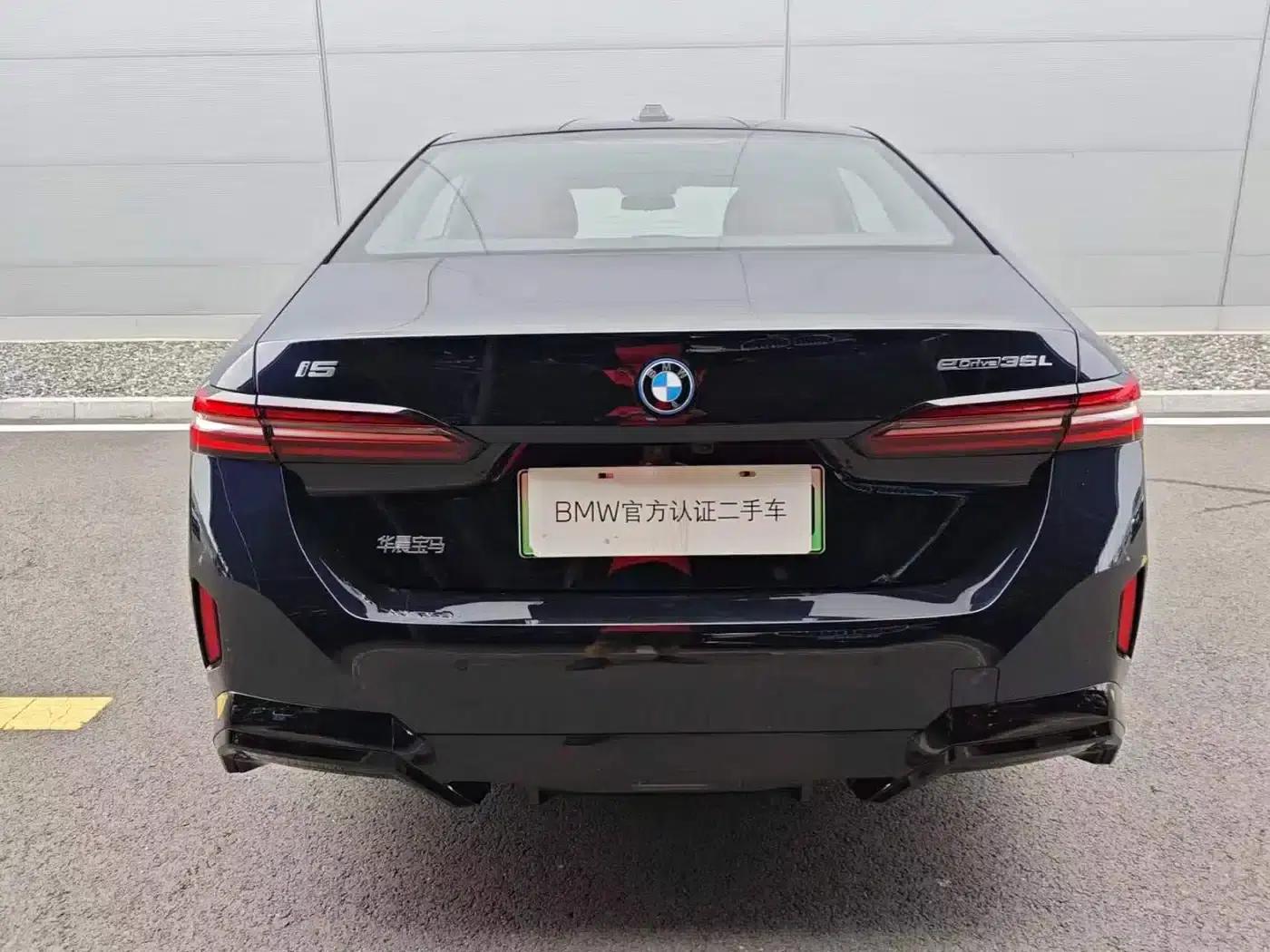 BMW i5 2024 eDrive 35L M Sport Package — миниатюра 4