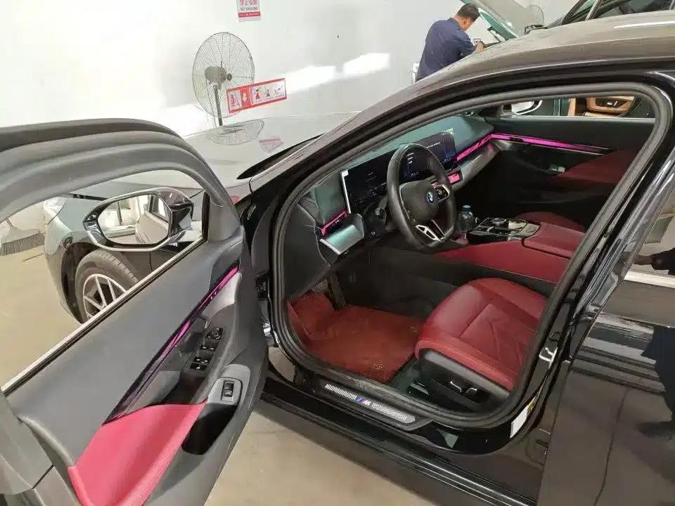 BMW i5 2025 eDrive 35L M Sport Package — миниатюра 5
