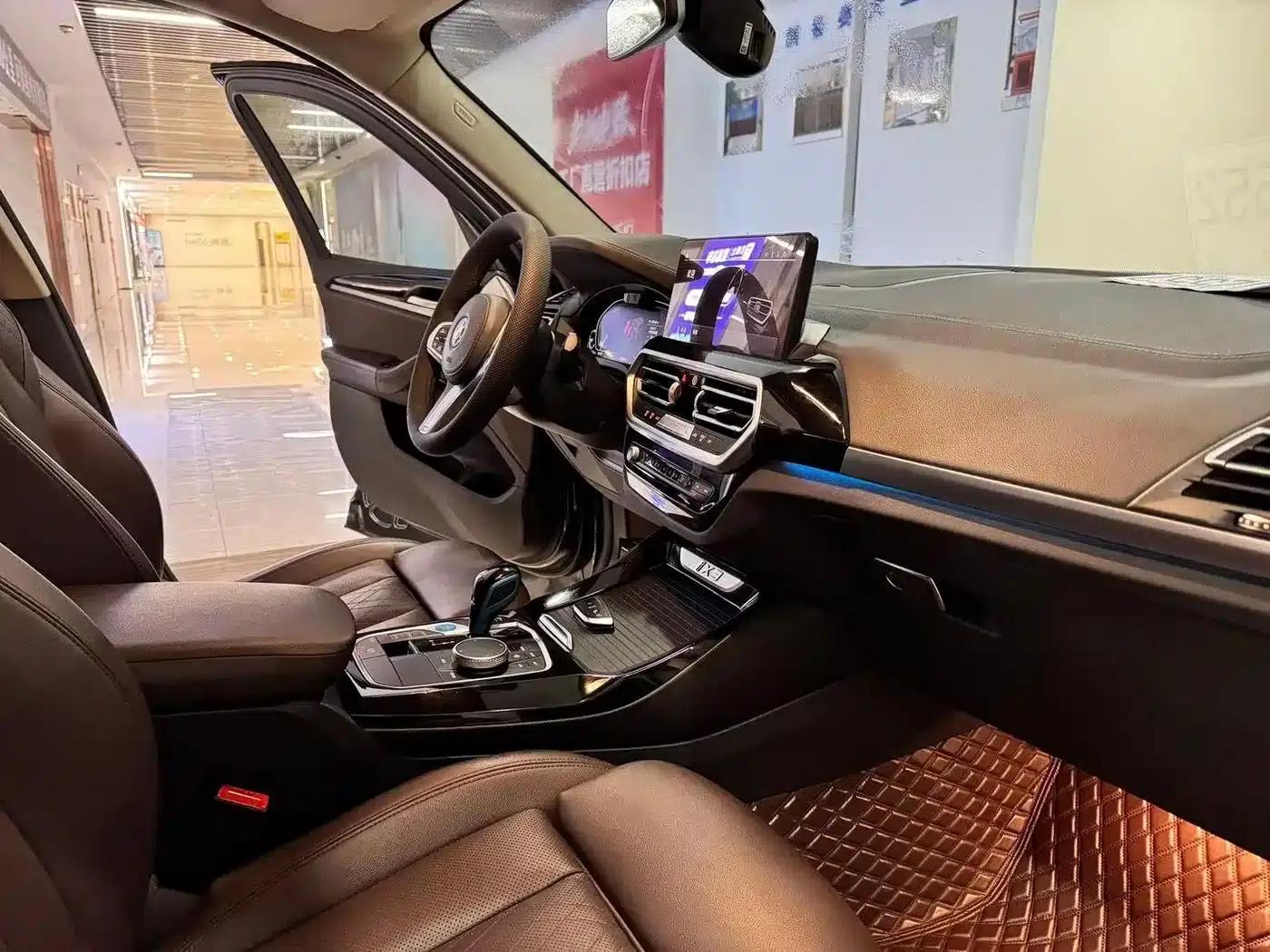BMW iX3 2022 Leading Edition — миниатюра 14