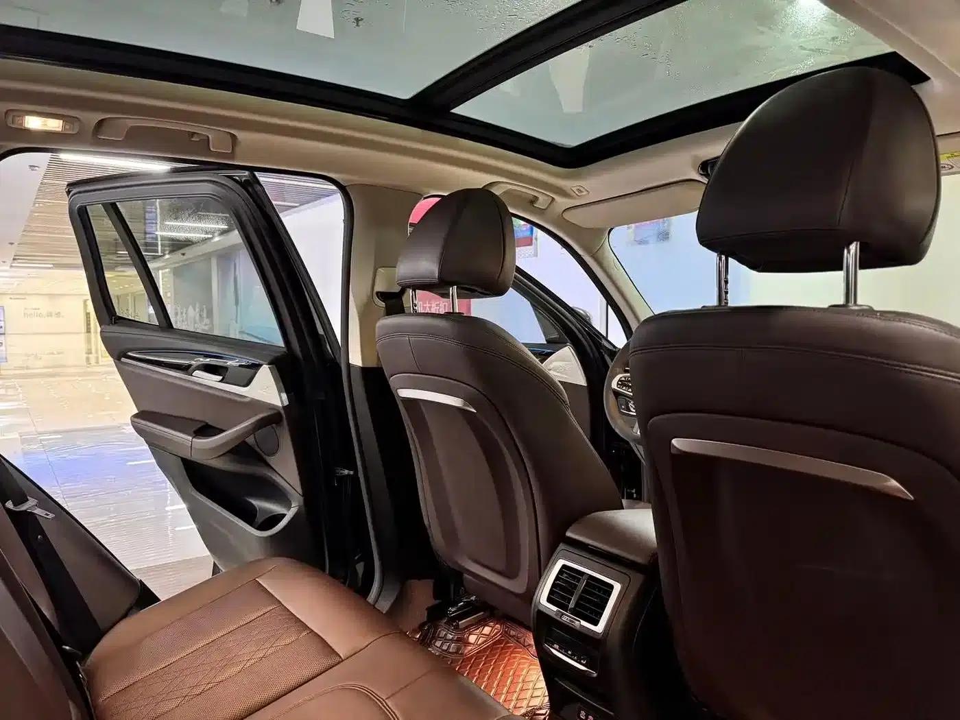 BMW iX3 2022 Leading Edition — миниатюра 15