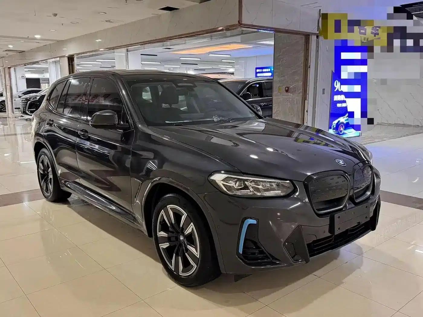 BMW iX3 2022 Leading Edition — миниатюра 3