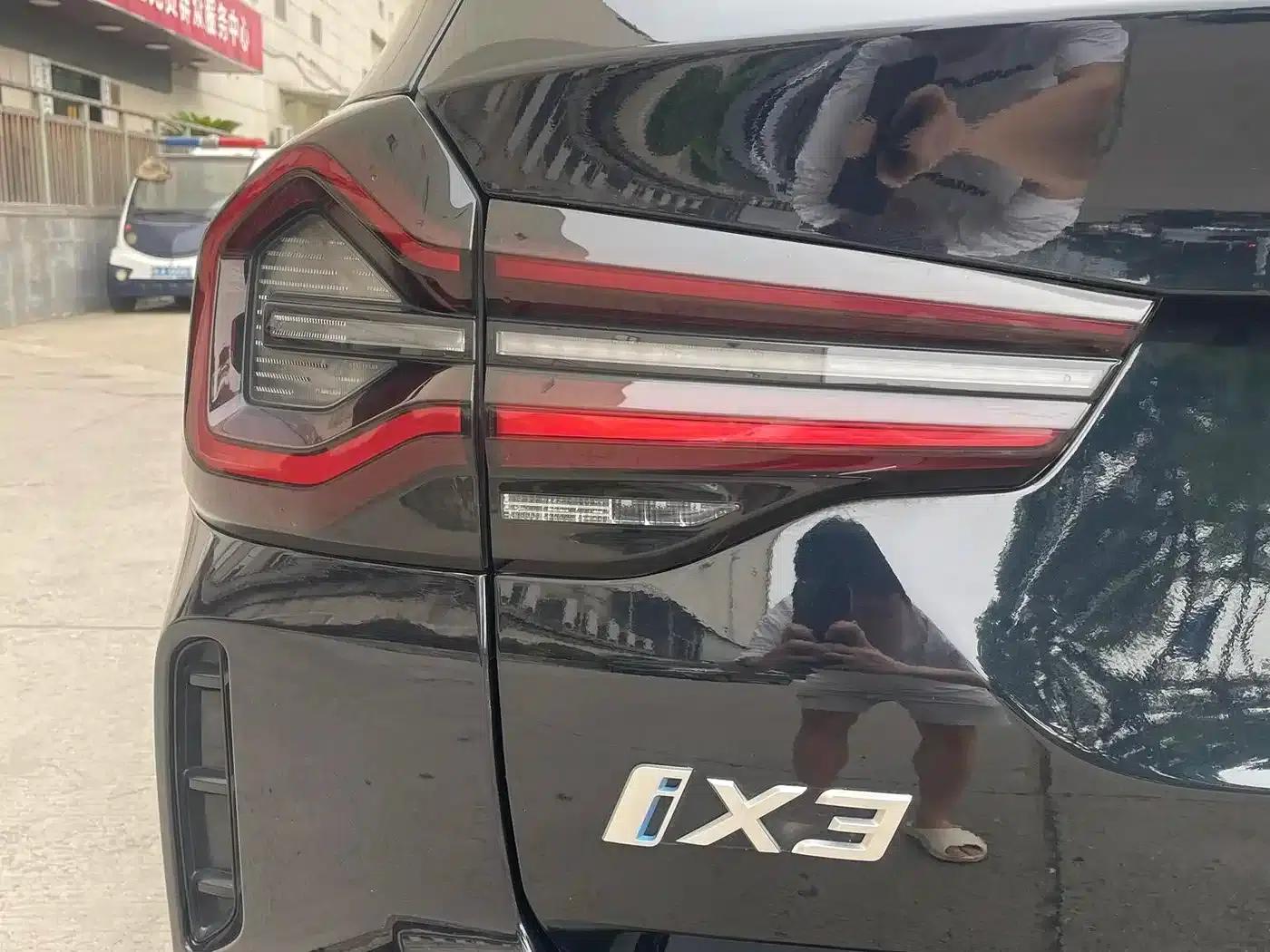 BMW iX3 2023 Leading Edition — миниатюра 15