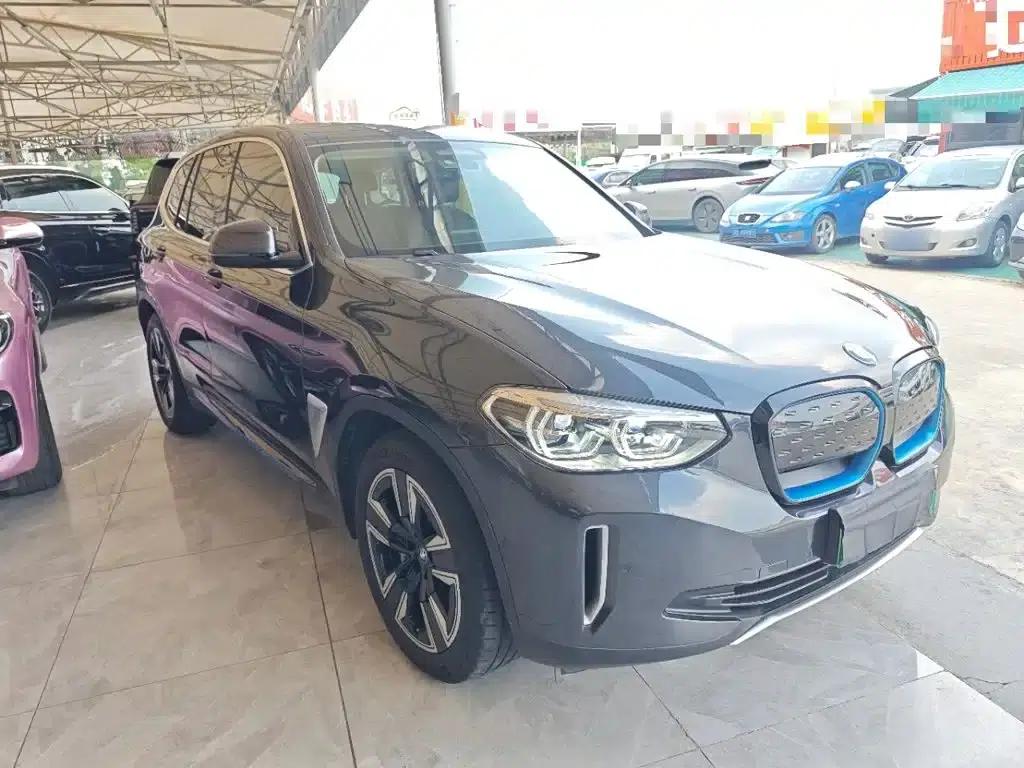 BMW iX3 2021 Leading Edition — миниатюра 4