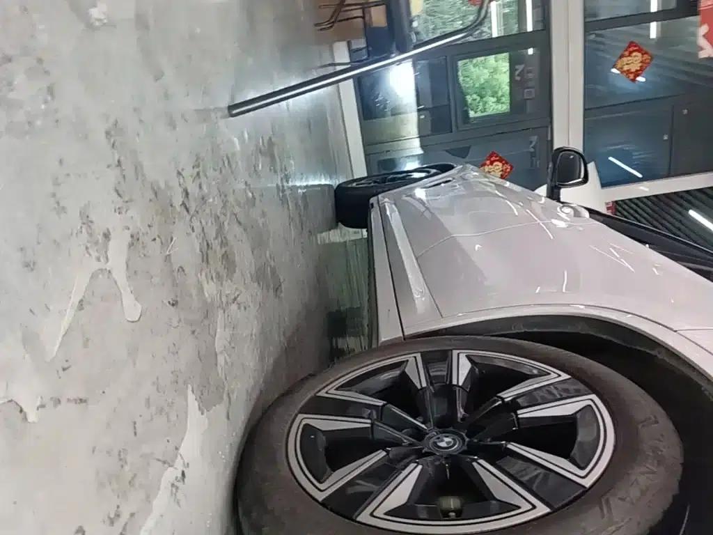 BMW iX3 2024 Leading Edition — миниатюра 22