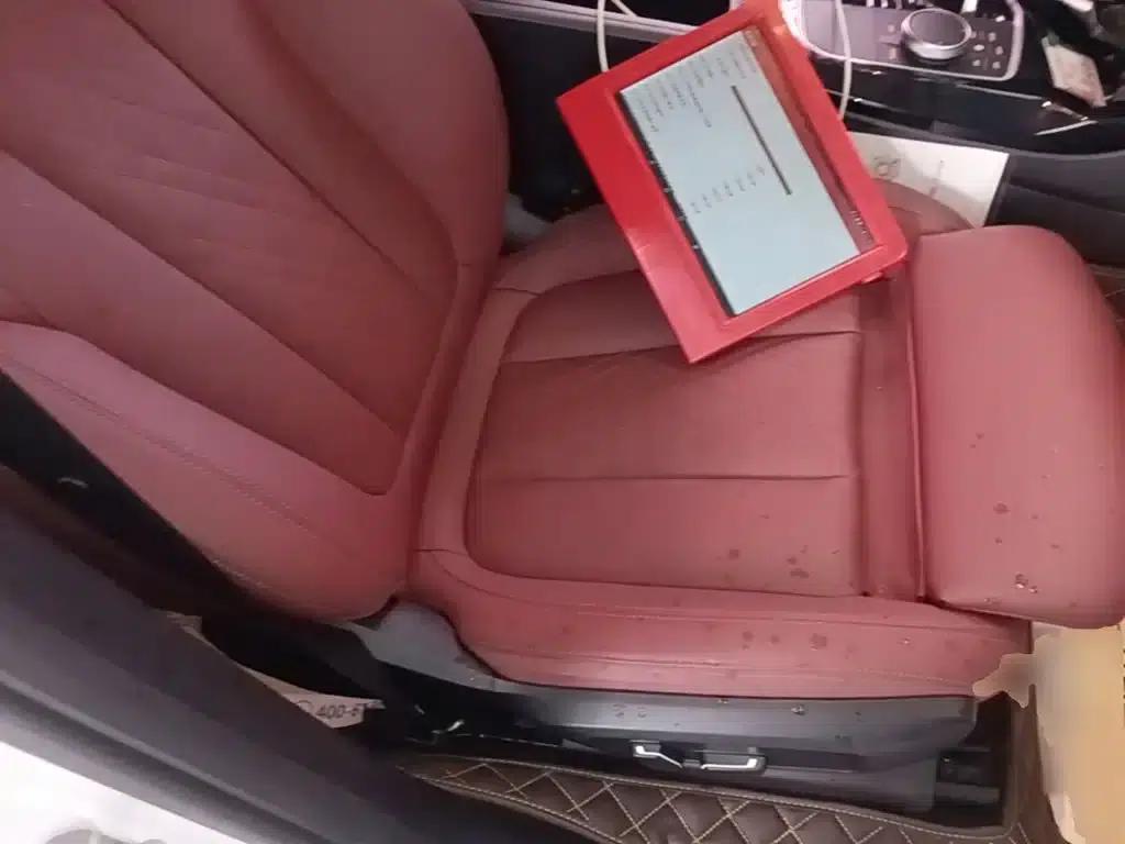 BMW iX3 2024 Leading Edition — миниатюра 25