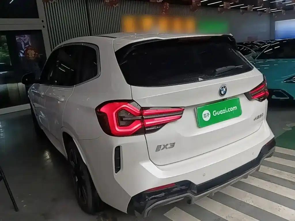 BMW iX3 2024 Leading Edition — миниатюра 5