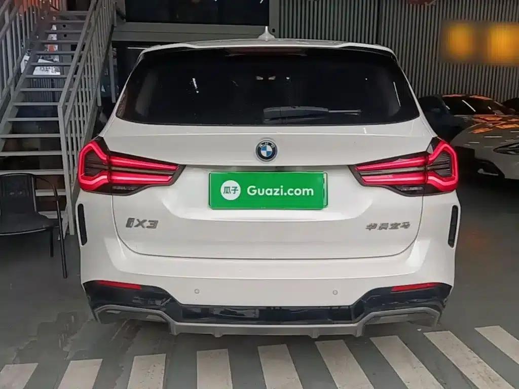 BMW iX3 2024 Leading Edition — миниатюра 6
