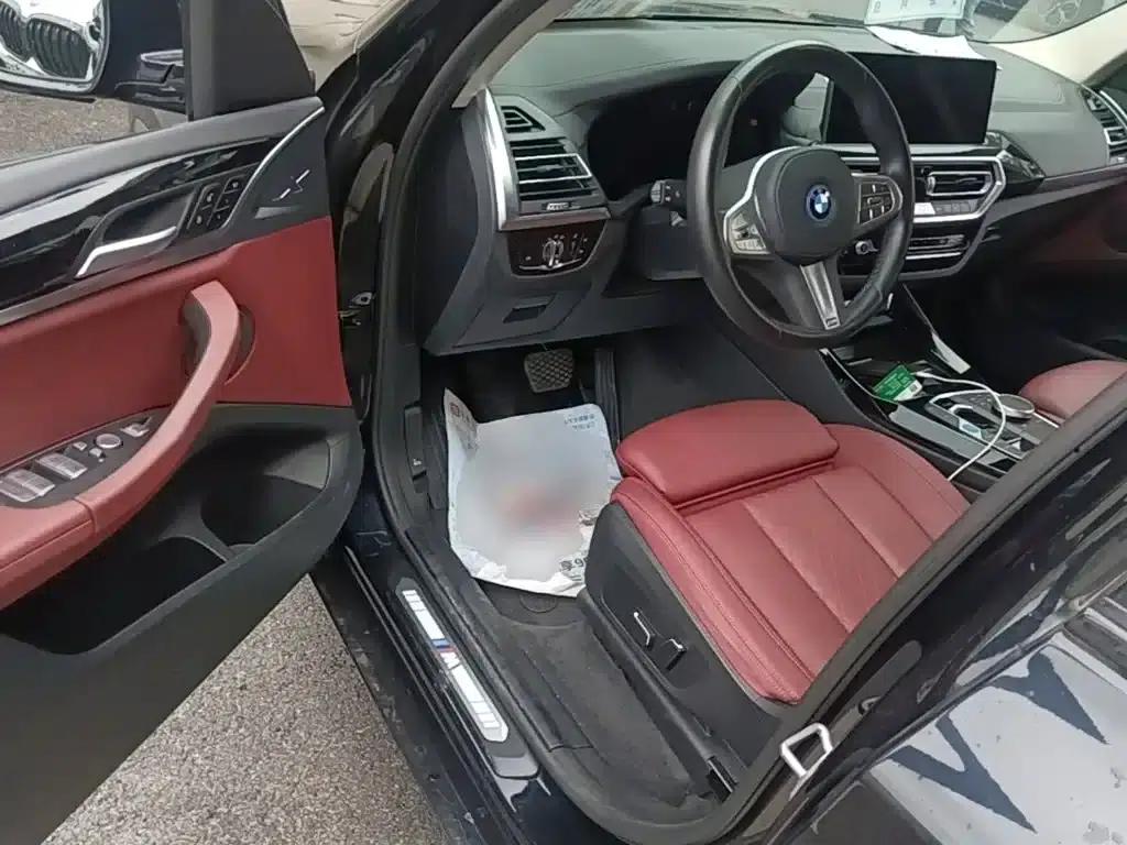 BMW iX3 2024 Leading Edition — миниатюра 16