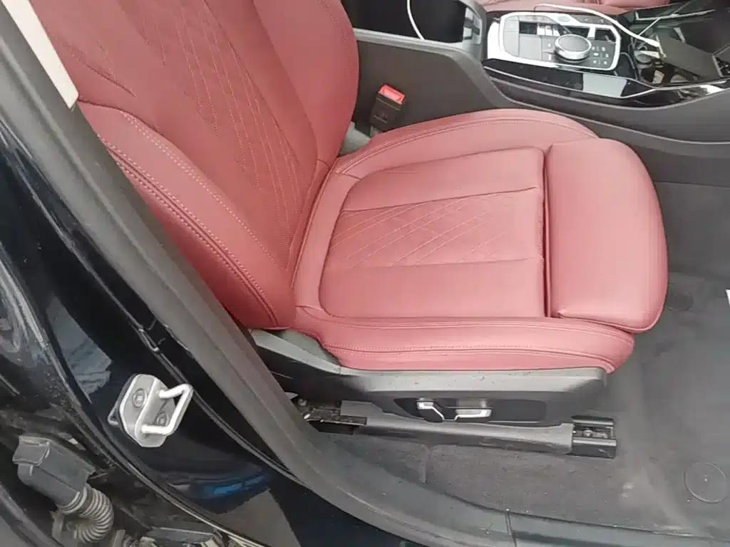 BMW iX3 2024 Leading Edition — миниатюра 25