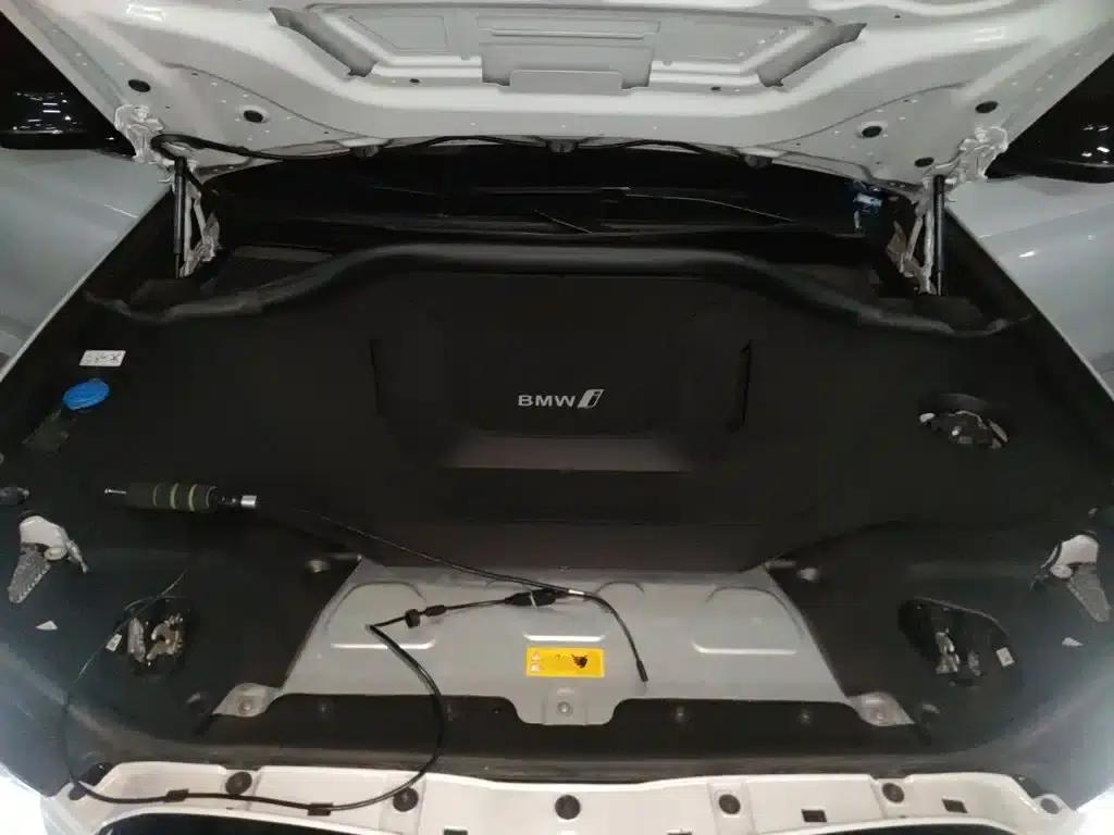 BMW iX3 2022 Facelift - Pioneer Edition — миниатюра 11