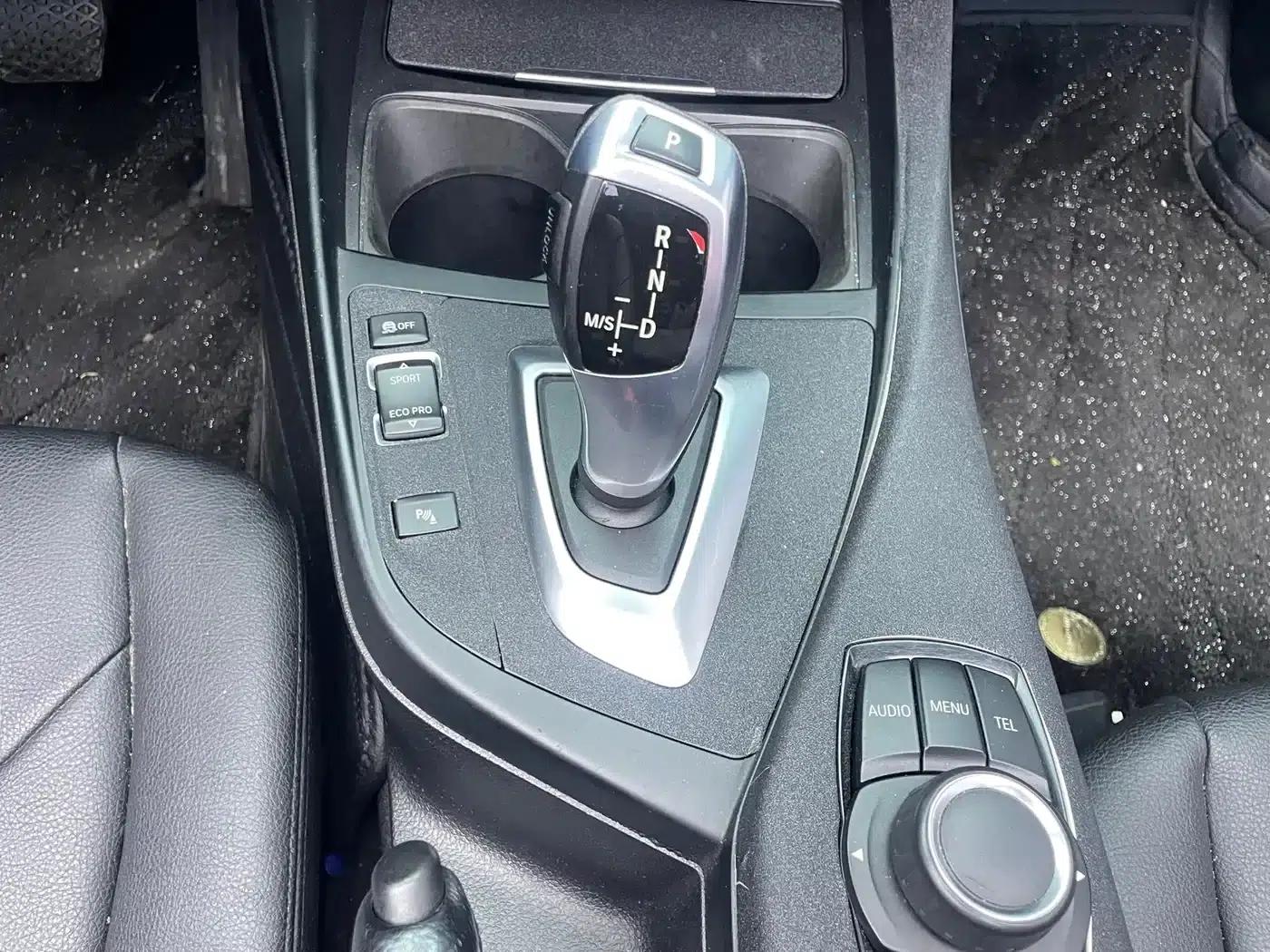 2015 BMW 2 Series (Imported) 218i Convertible Coupe — миниатюра 8