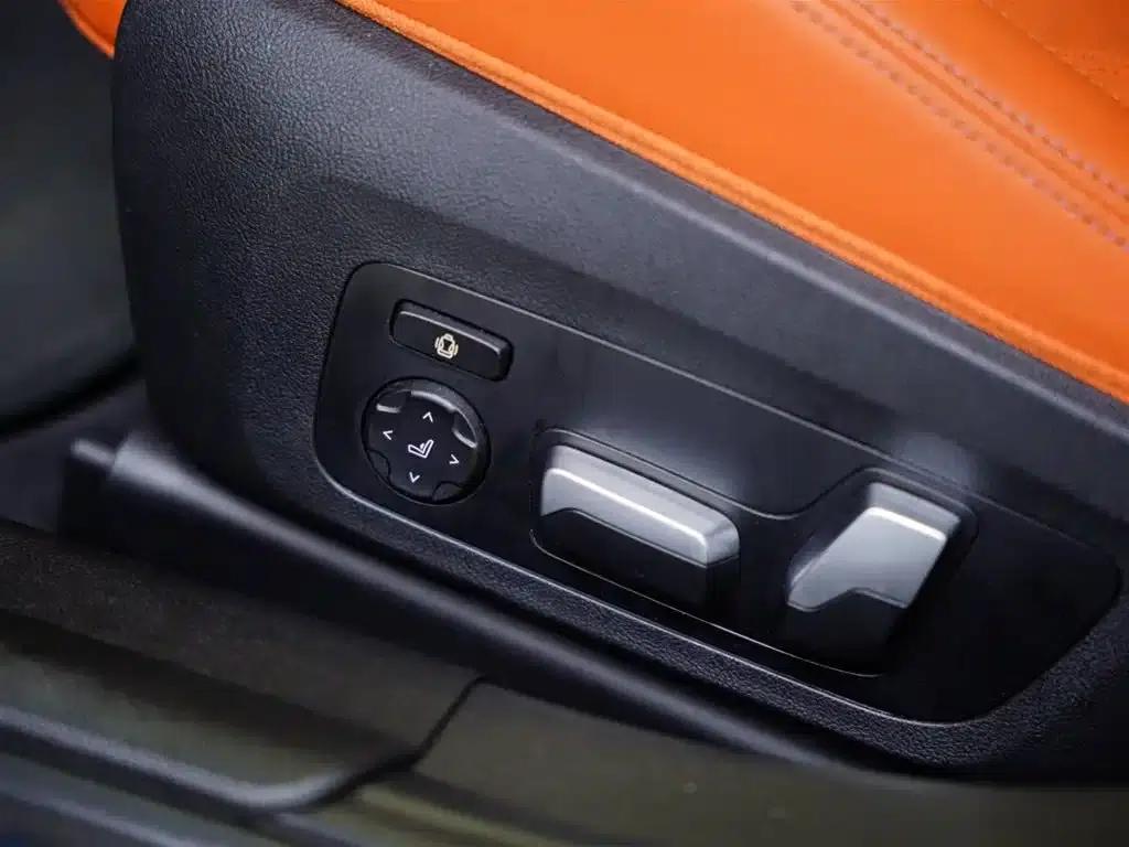 2023 BMW M3 Sedan M xDrive Competition — миниатюра 38