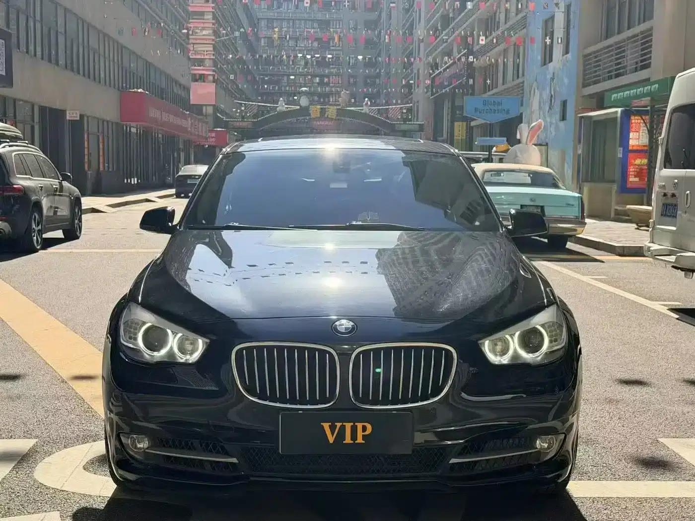 2013 BMW 5 Series GT 535i Luxury — миниатюра 2