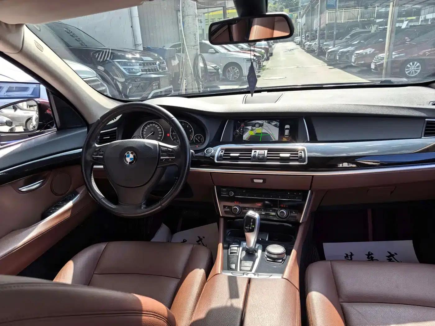 BMW 5 Series GT 2014 528i Leading Edition — миниатюра 7