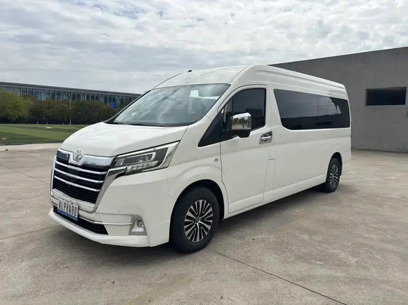 Harrier (Overseas) 2024 3.5L Automatic Front-Wheel Drive 7-Seater Parallel Import — миниатюра 1
