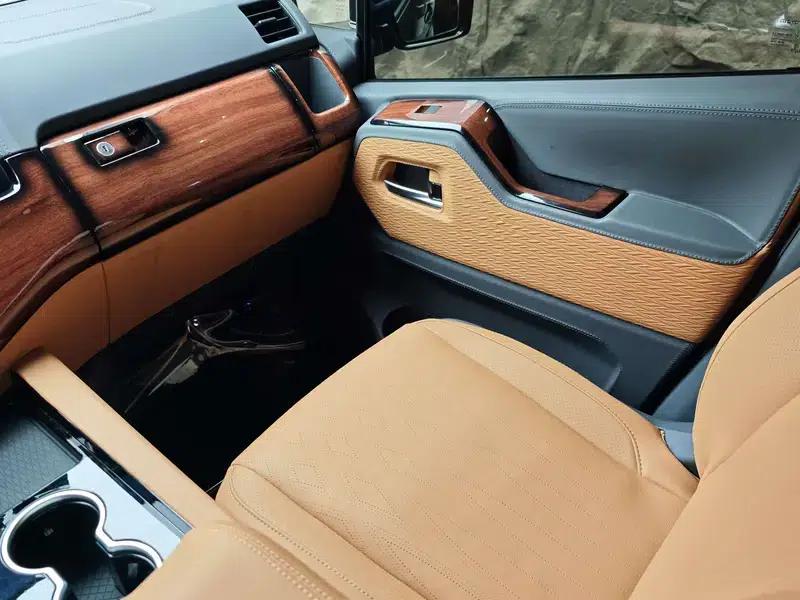 Harrier (Overseas) 2024 3.5L Automatic Front-Wheel Drive 7-Seater Parallel Import — миниатюра 10