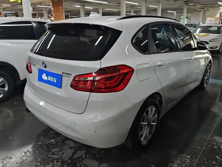 2016 BMW 2 Series Gran Tourer 218i Leading Edition — миниатюра 3