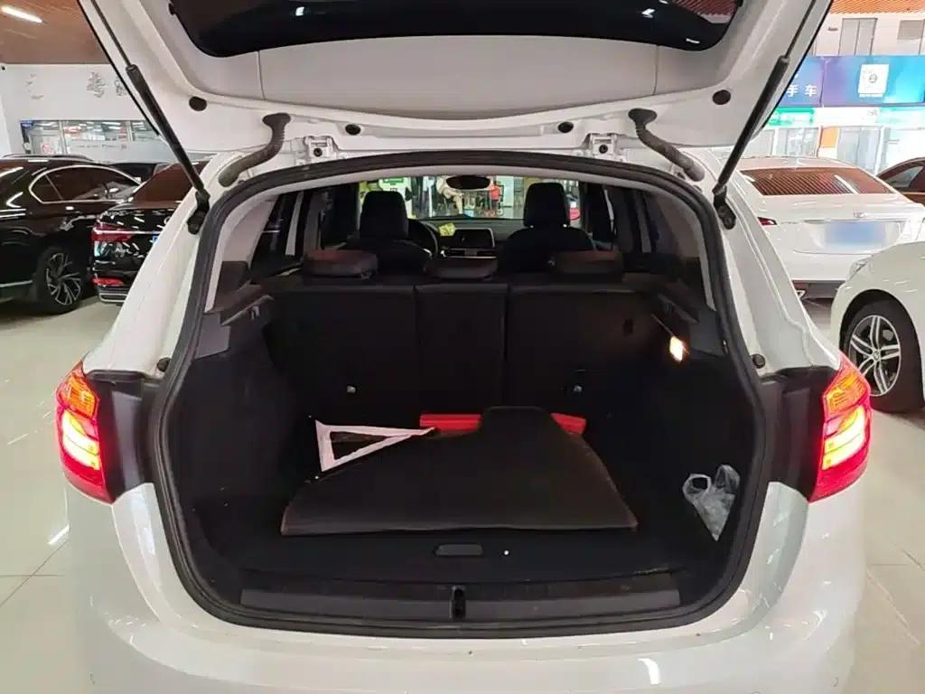 2019 BMW 2 Series Gran Tourer 218i Leading Edition — миниатюра 19