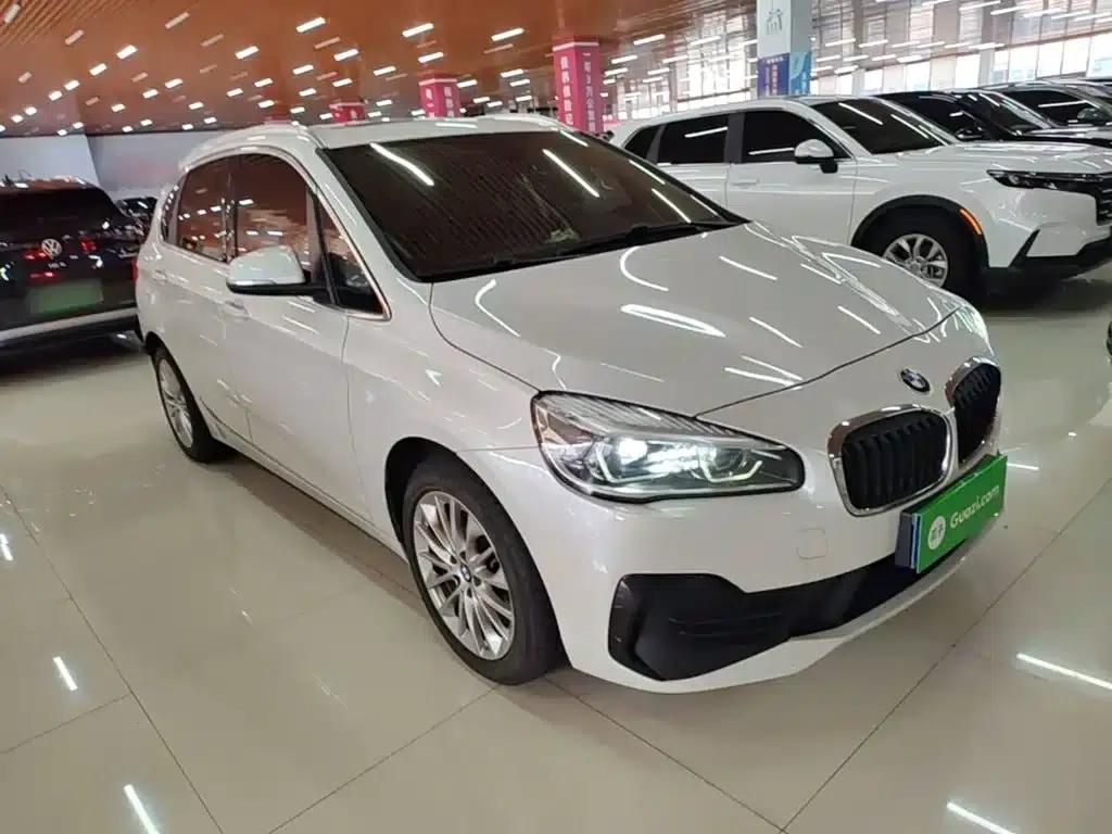 2019 BMW 2 Series Gran Tourer 218i Leading Edition — миниатюра 4