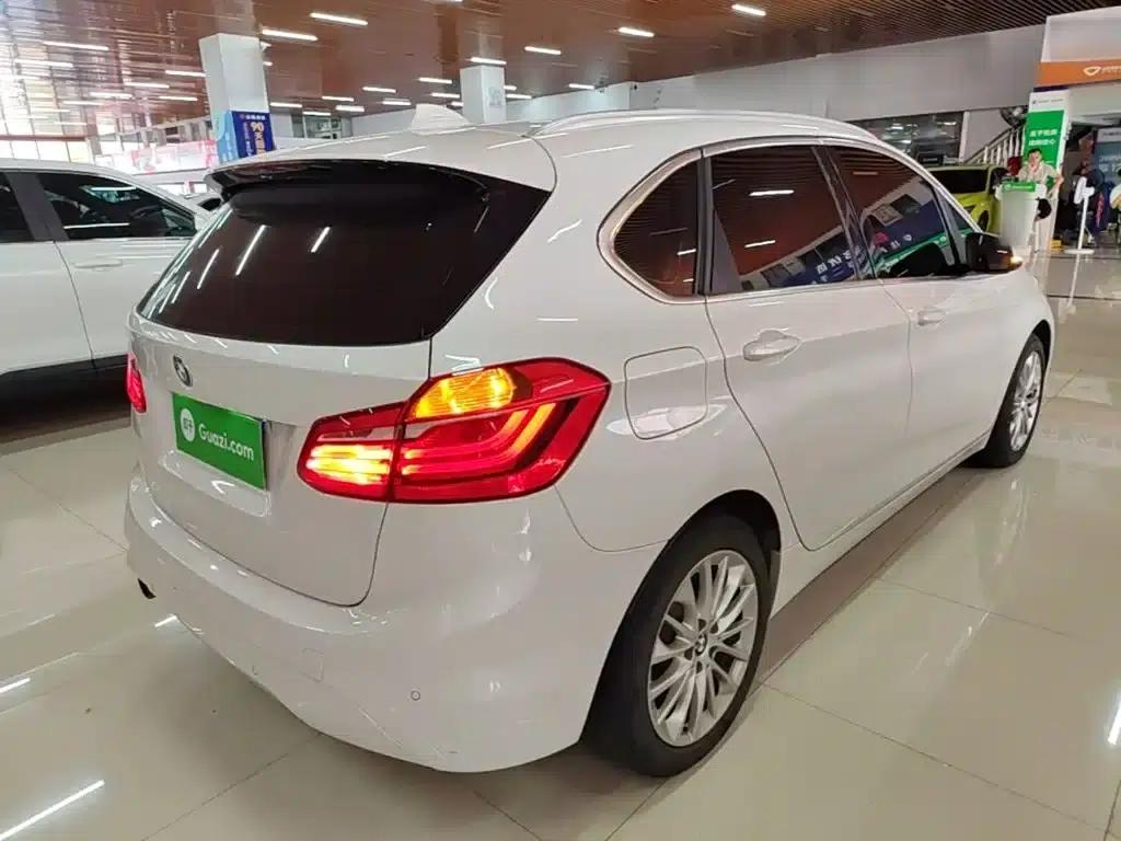 2019 BMW 2 Series Gran Tourer 218i Leading Edition — миниатюра 7