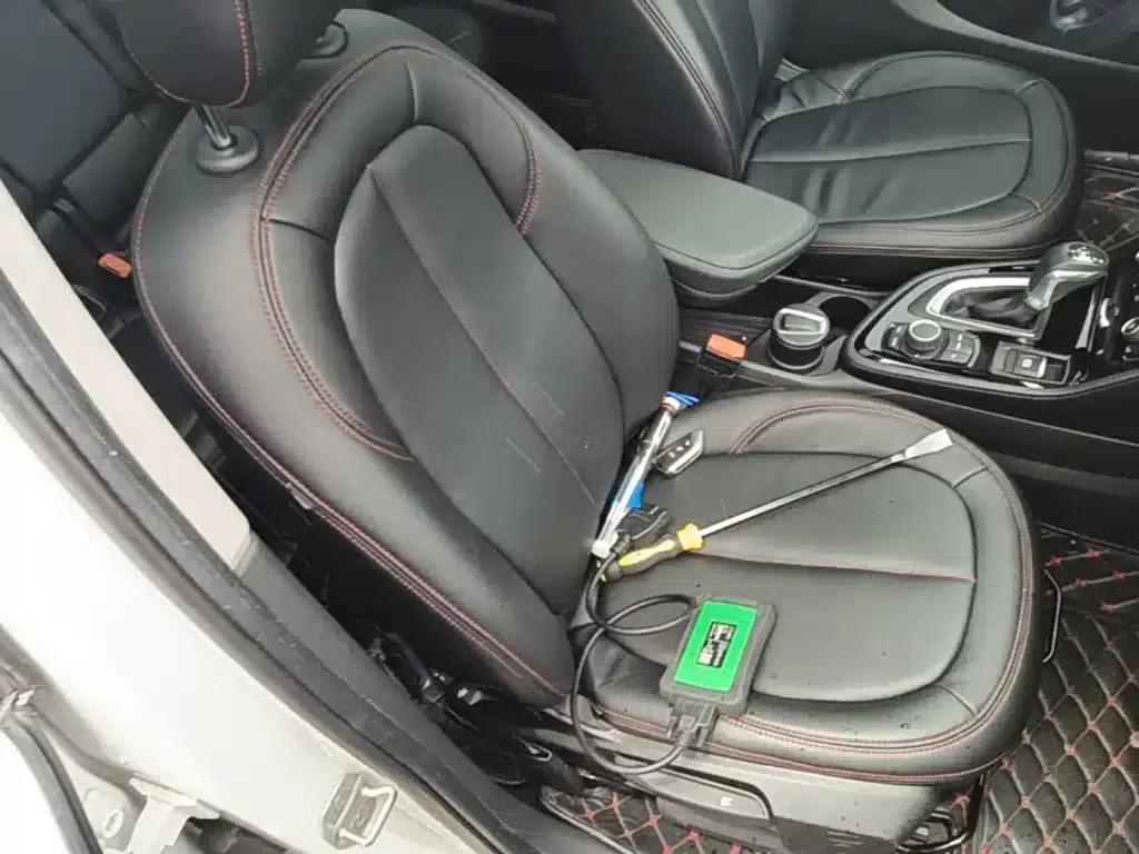 2016 BMW 2 Series Gran Tourer 218i Leading Edition — миниатюра 25
