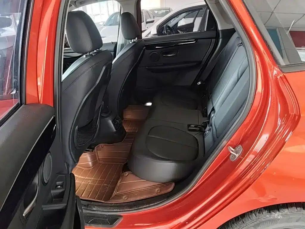 2016 BMW 2 Series Gran Tourer 218i Sport Design Package — миниатюра 17