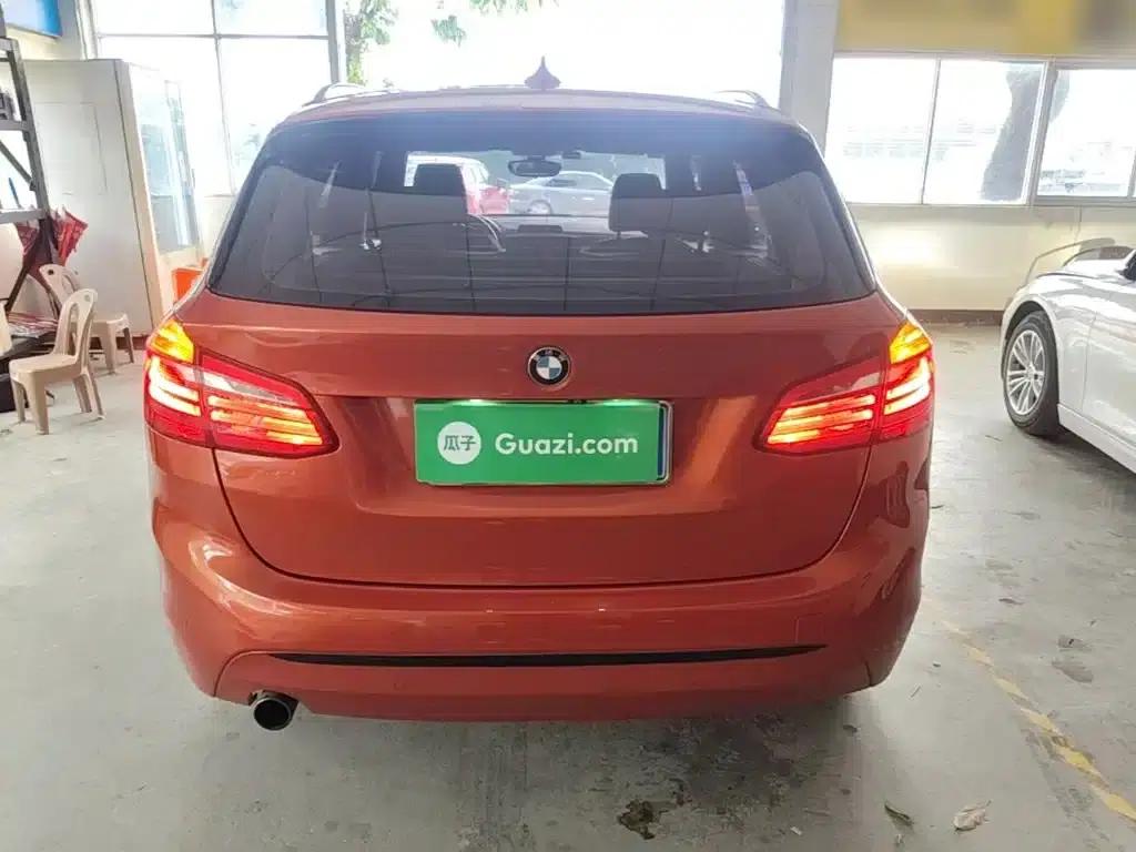 2016 BMW 2 Series Gran Tourer 218i Sport Design Package — миниатюра 6