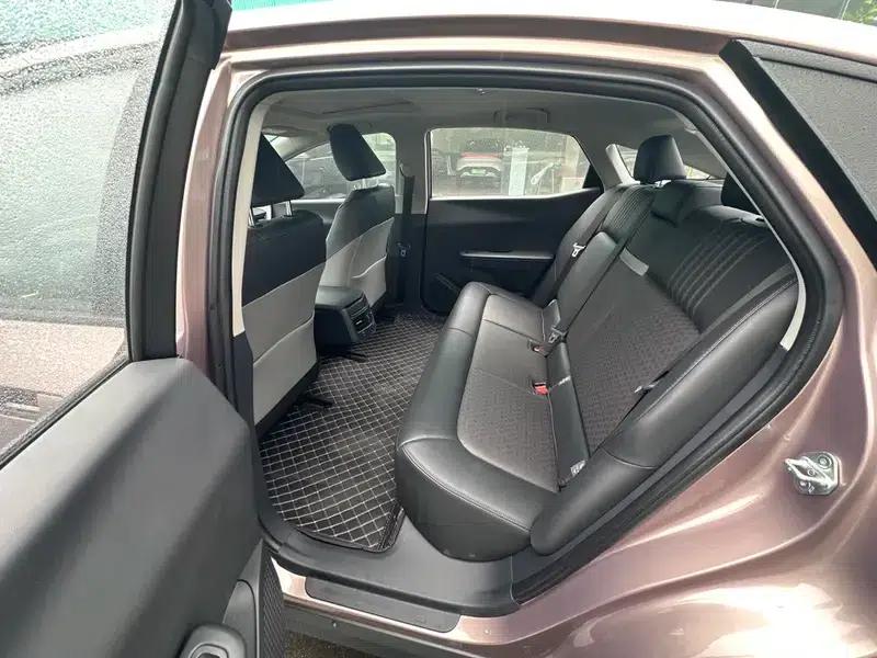 Toyota bZ3 2023 Long Range Premium — миниатюра 9