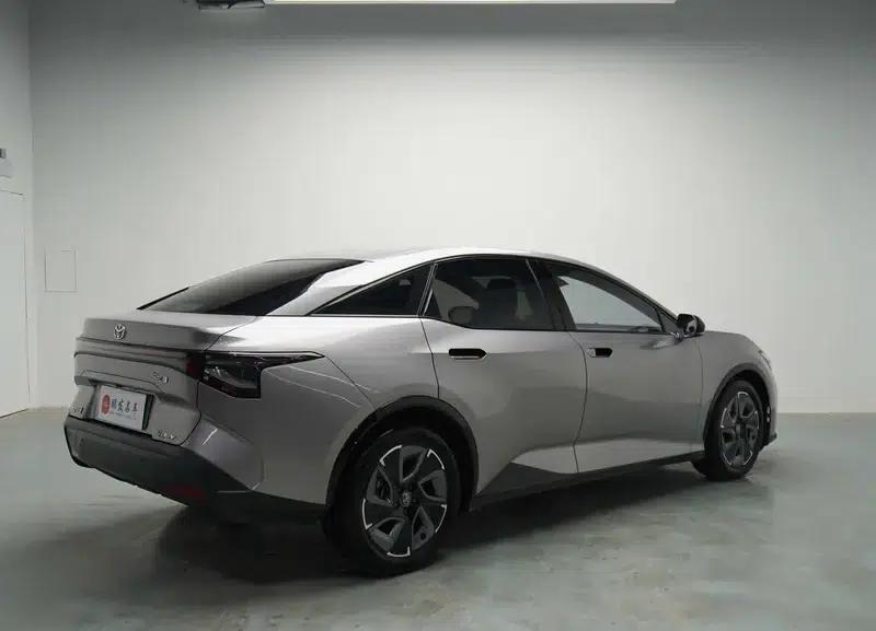 Toyota BZ3 2023 Elite PRO — миниатюра 4