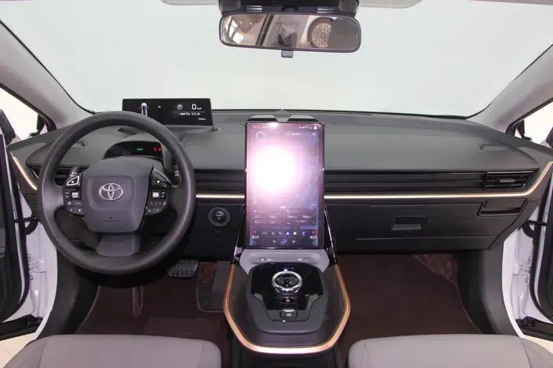 Toyota BZ3 2024 Elite PRO — миниатюра 10